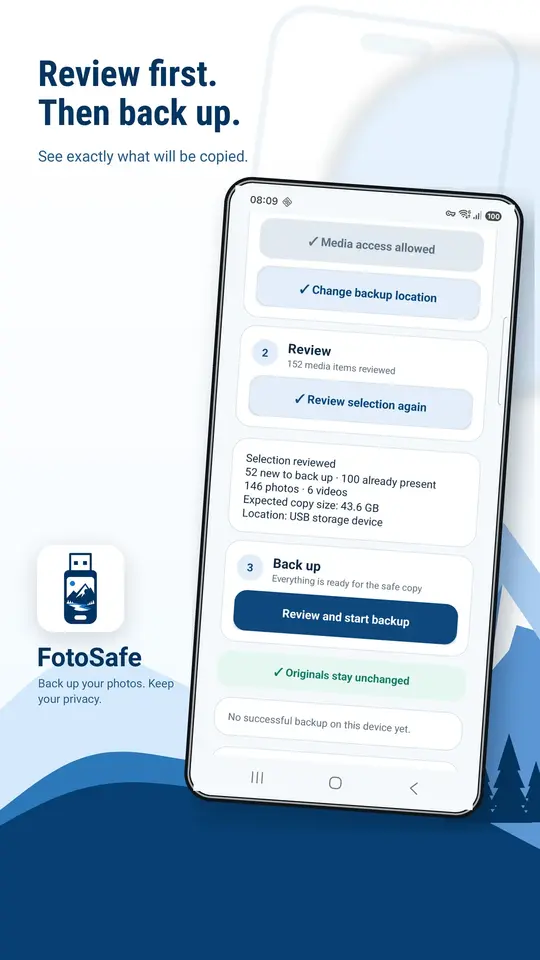 FotoSafe review screen with destination and media counts